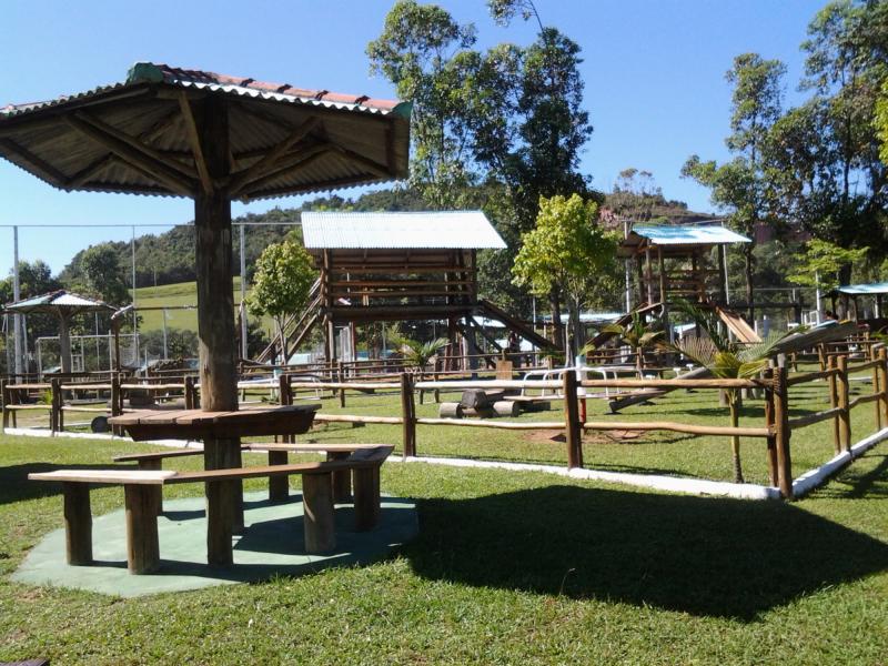 O Sítio de Laser 4 Estações