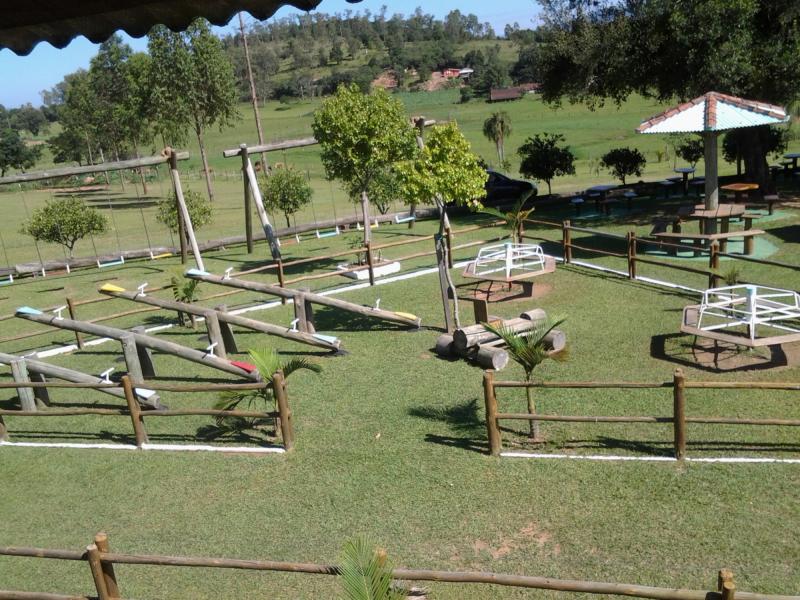 O Sítio de Laser 4 Estações