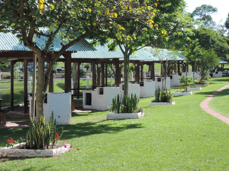 O Sítio de Laser 4 Estações