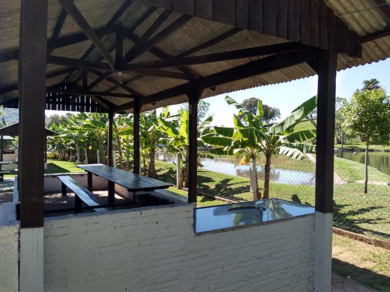 Quiosques Sítio de Lazer 4 Estações